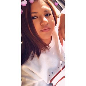 Meet your Posher, Monique